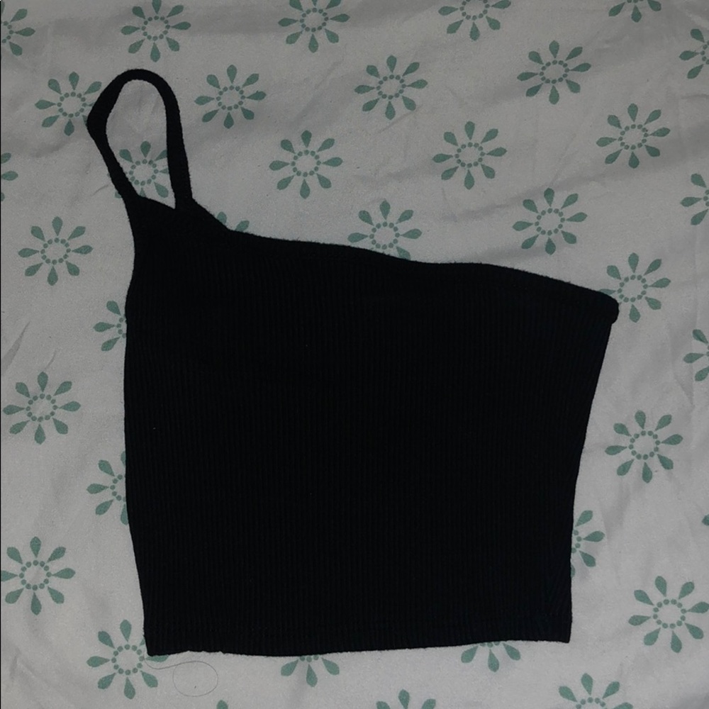 Fashion Nova one shoulder crop top